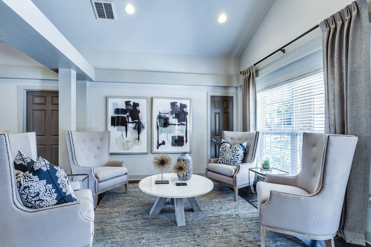 Evergreen at the Bluffs Apartments 501 Tiger Way, Knoxville, TN 37918