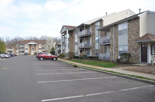 Briar Park Apartments 504 Davina Ct, Lakewood Township, NJ 08701 Zumper