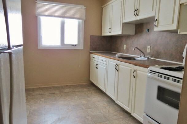 824 3 McIntosh Street Apartments in Rosemont Mount Royal, Regina