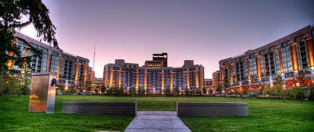 Midtown Crossing Contemporary Apartments 3220 Farnam St, Omaha, NE