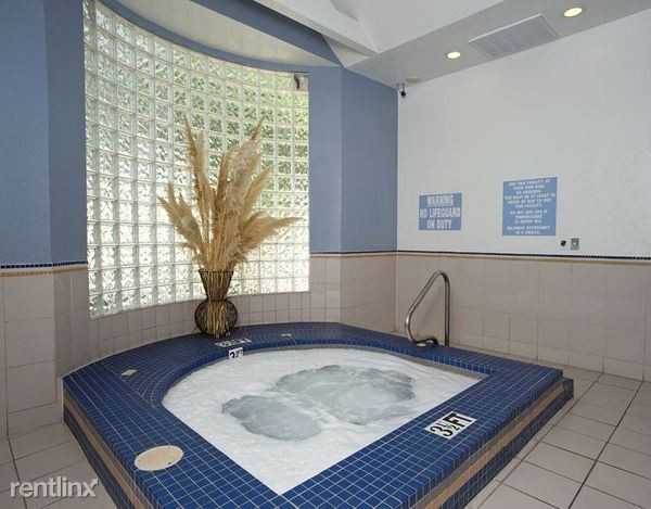 Spring Valley Midway Apartments 14228 Midway Rd 100, Dallas, TX