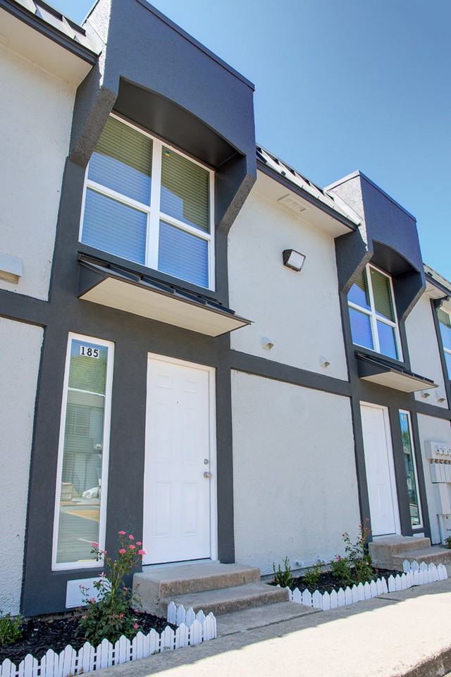 The Residences at White Rock Lake Apartments 9332 Beck Ave, Dallas