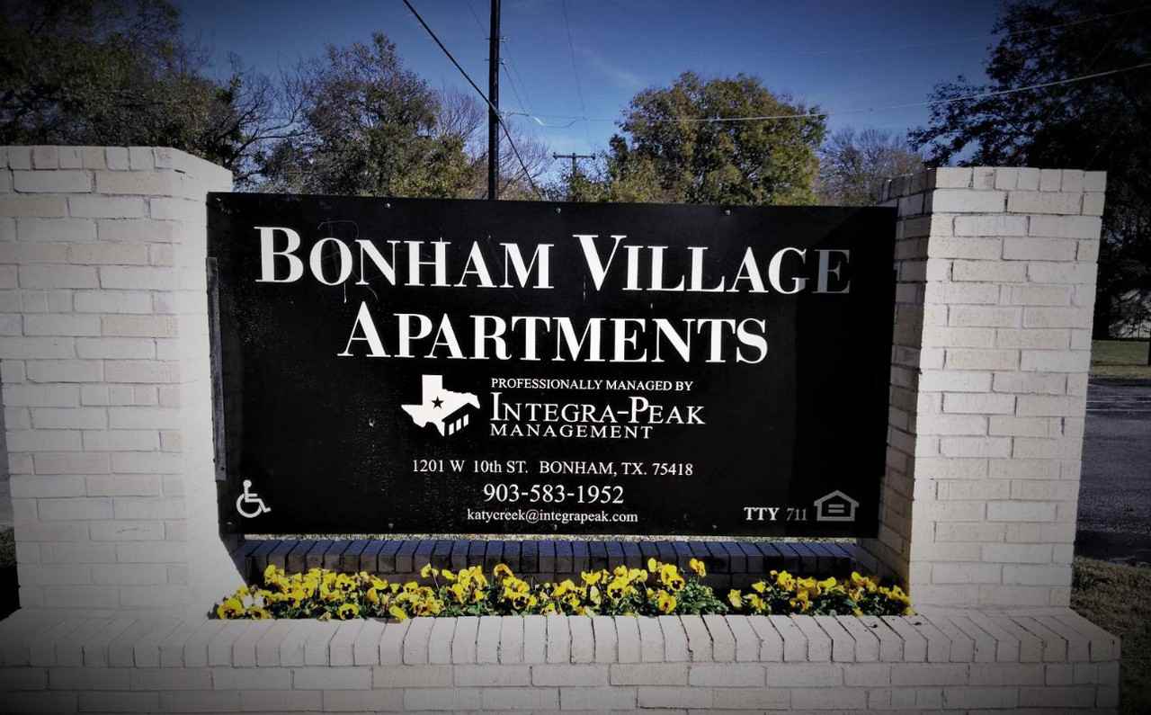 Bonham Village Apartments 1201 W 10th St, Bonham, TX 75418 Zumper