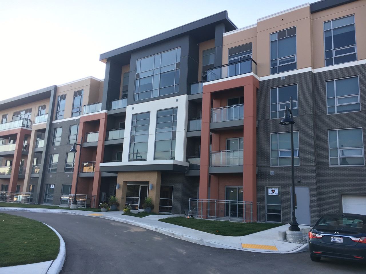 4040 Upper Middle Road, Burlington, ON L7M 0H2 2 Bedroom Condo for Rent