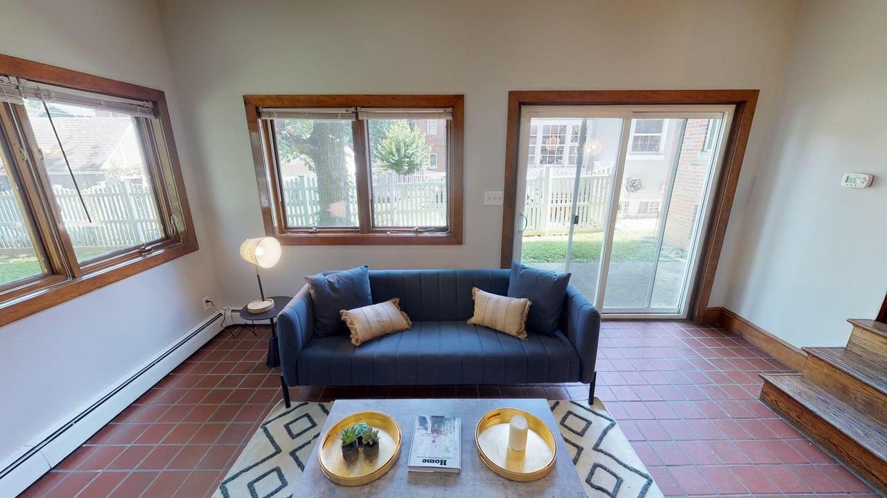 Traditional Chevy Chase home with spacious backyard Apartments in