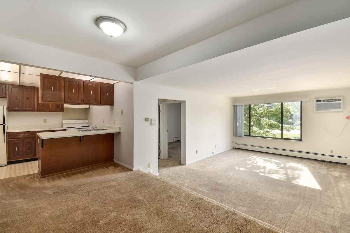 Glenbrook Apartments 9220 N 75th St, Milwaukee, WI 53223 Zumper