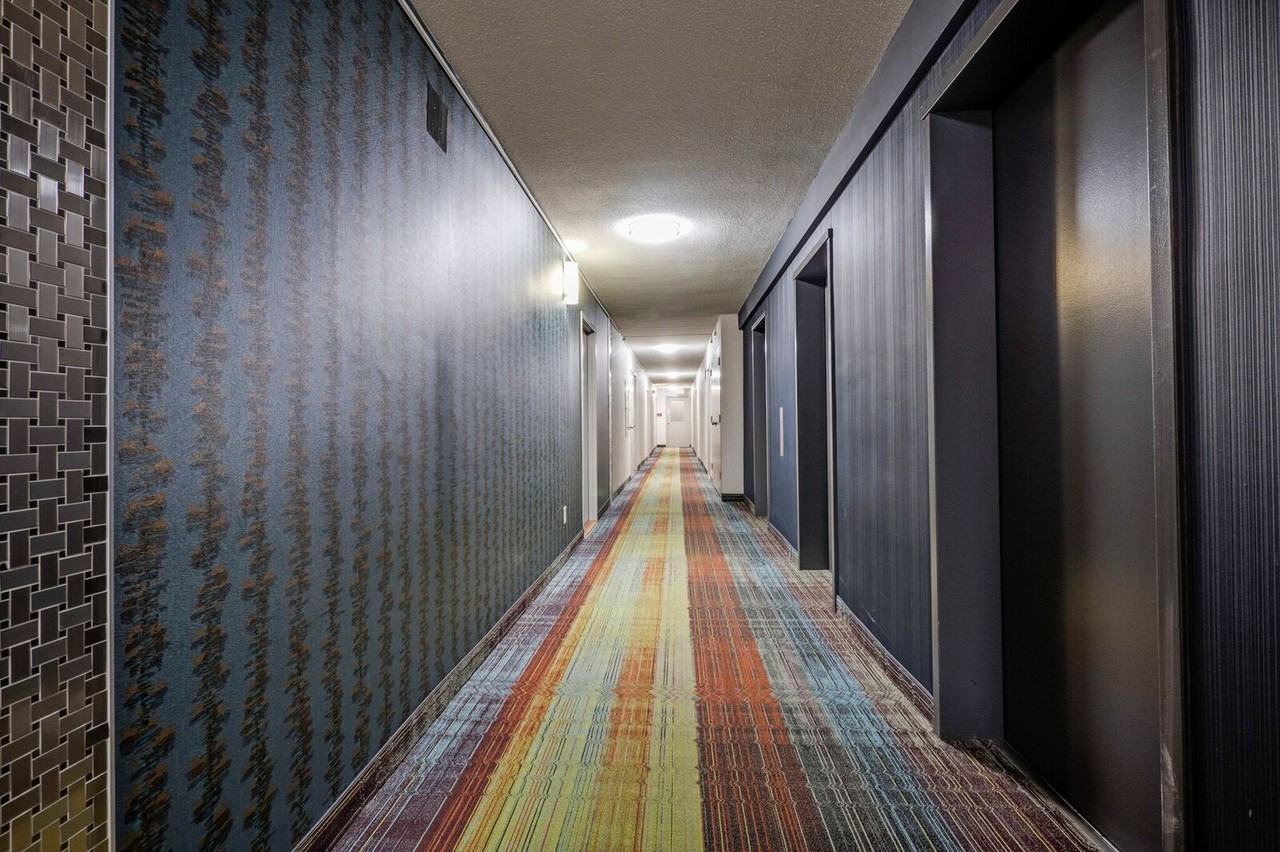 Lakeview Towers Apartments 22 Close Ave, Toronto, ON M6K 2V4 Zumper