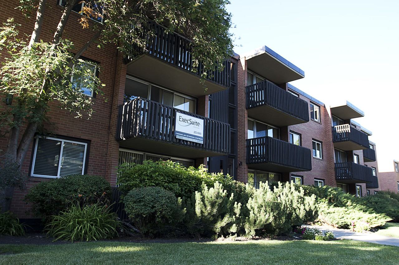 Chinook Gardens Apartments 530 57 Ave Sw, Calgary, AB T2V 0H2 Zumper