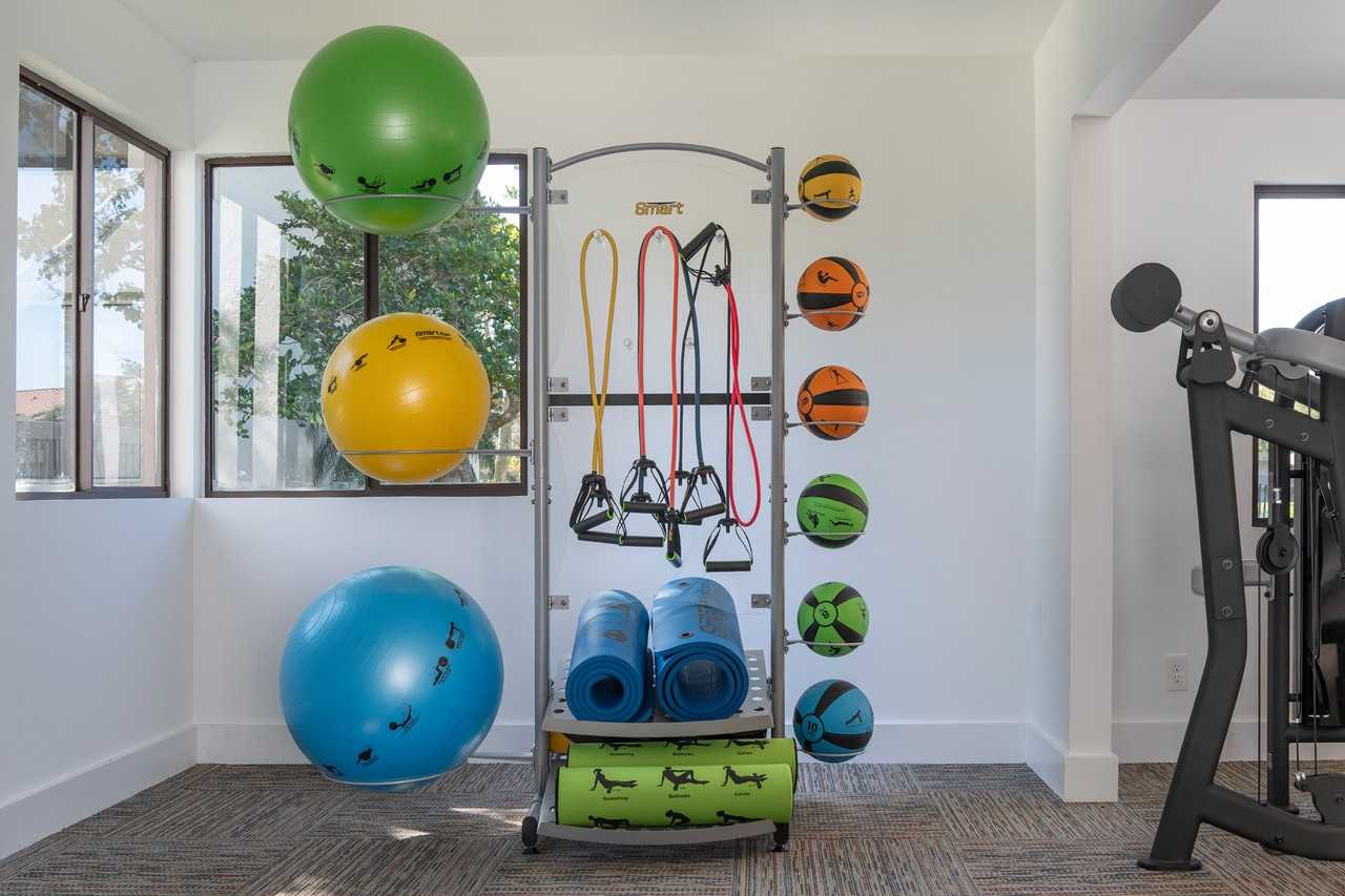 Los Prados Apartments 832 Nw 86th Ave, Plantation, FL 33324 Zumper