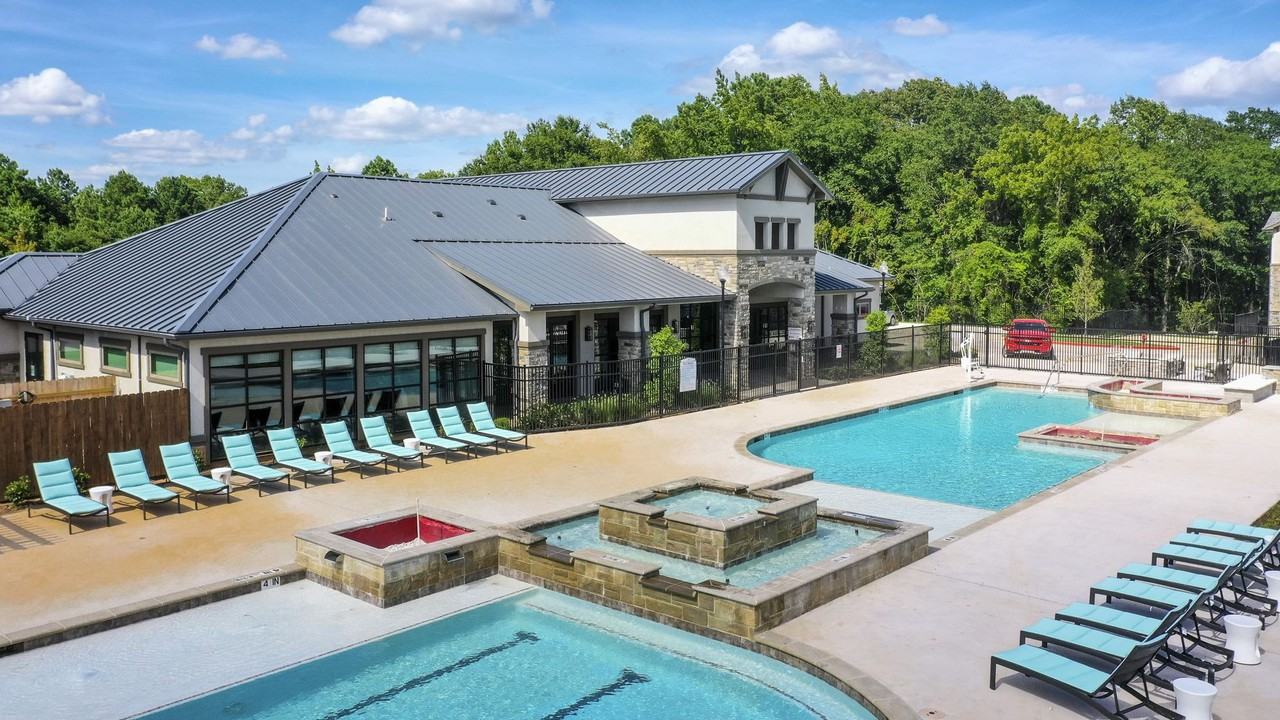 Auberge of Tyler Apartments 2830 W Grande Blvd, Tyler, TX 75703 Zumper