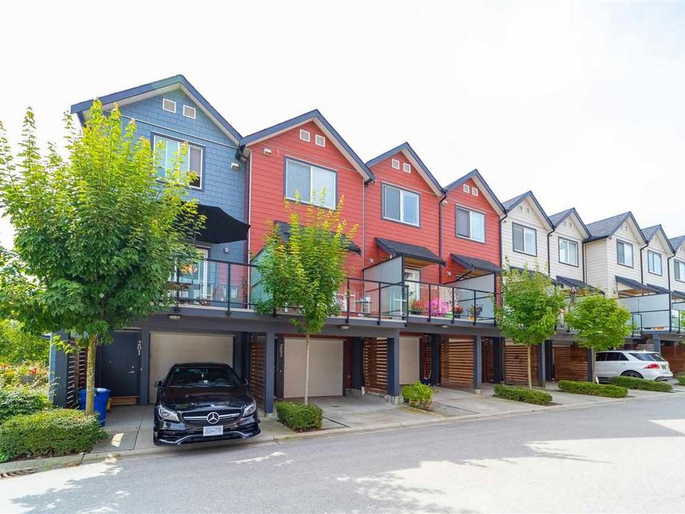 7533 Gilley Avenue, Burnaby, BC V5J 4X4 3 Bedroom House for 2,500