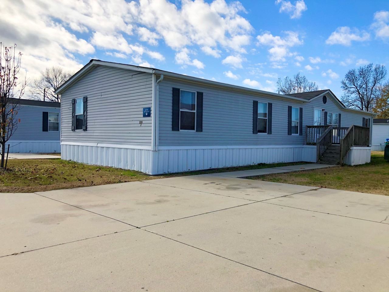 210 Glisson Street 2207, Lumberton, NC 28358 3 Bedroom Apartment for