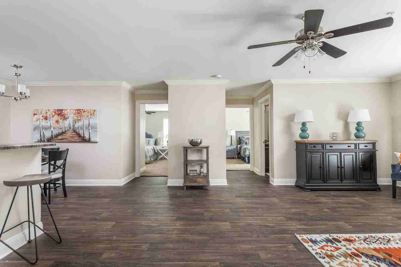 Live Oak Trace Apartment Homes Apartments 7615 Magnolia Beach Rd