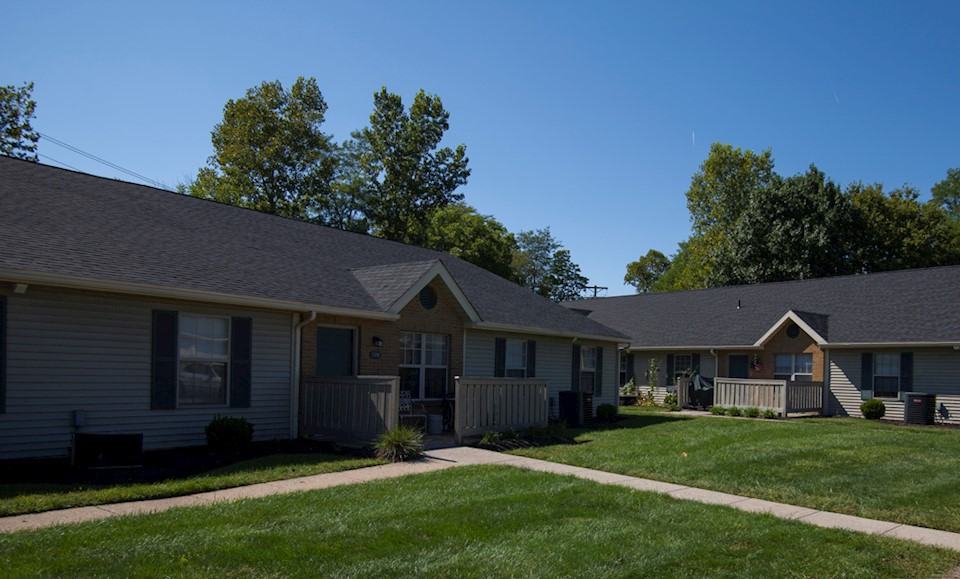 Roxford Village Apartments 124 Coors Blvd, Pataskala, OH 43062 Zumper