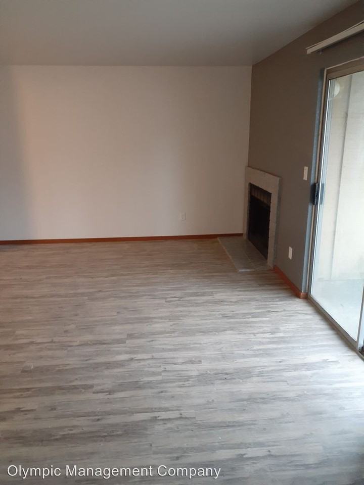 SHERWOOD GLEN 1221 EVERGREEN PARK DRIVE S.W Apartments Sherwood Glen