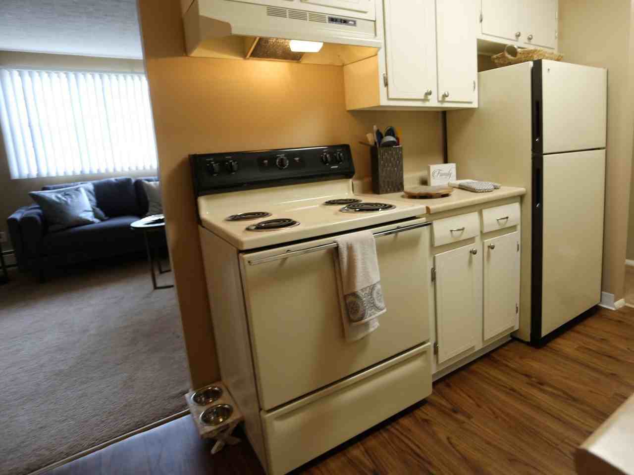 Kerrybrook Apartments 1837 South Raccoon Road, Austintown, OH 44515