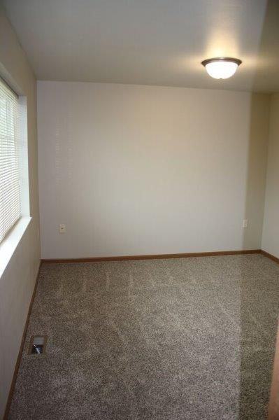 Vermillion Madison Park Apartments 315 N Norbeck St, Vermillion, SD