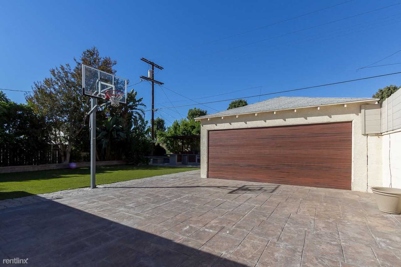 Metis Haus Apartments Babcock Ave, Los Angeles, CA 91606 Zumper