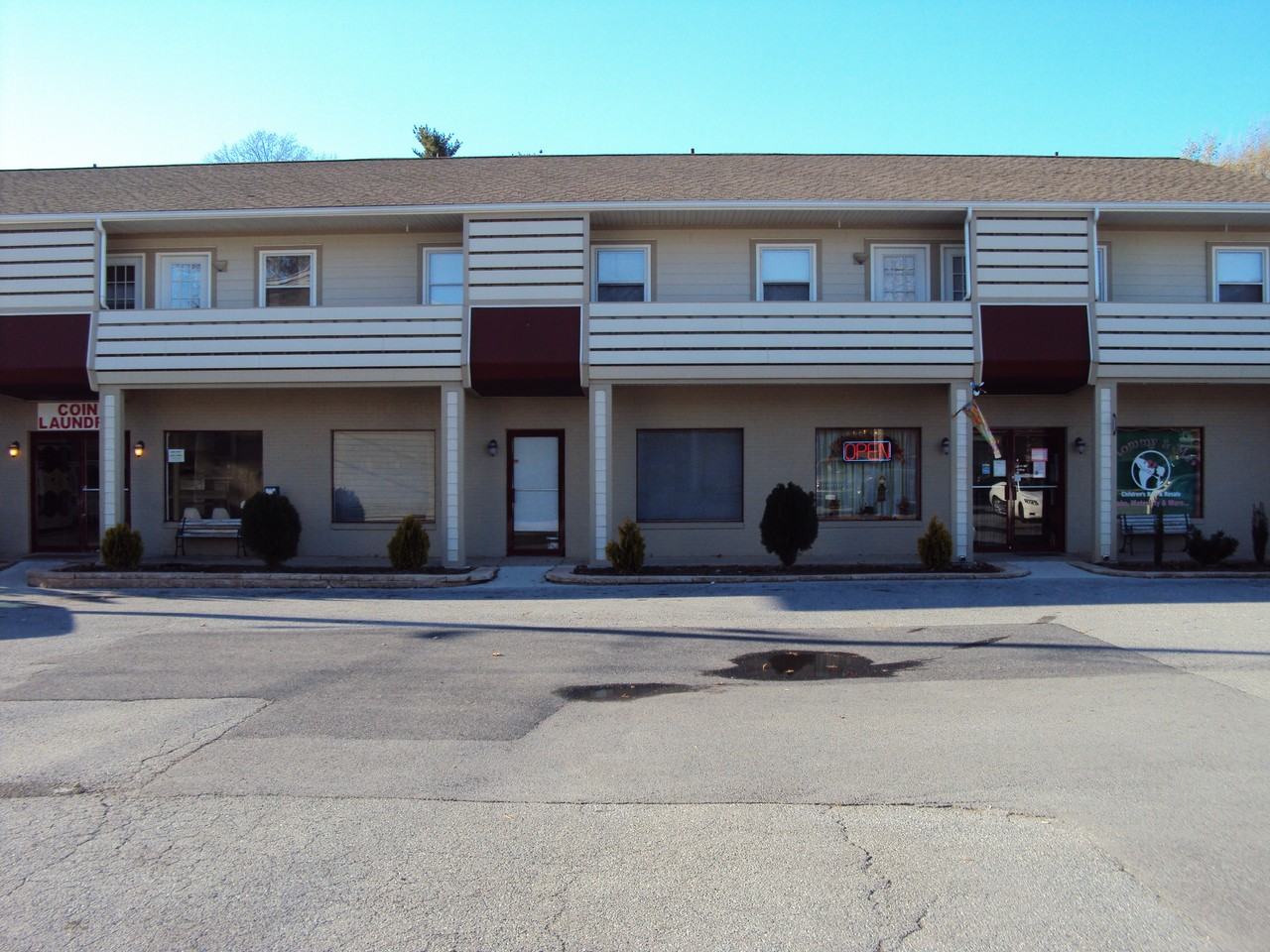 634 Charles St. Apartments 634 Charles St, Staunton, VA 24401 Zumper