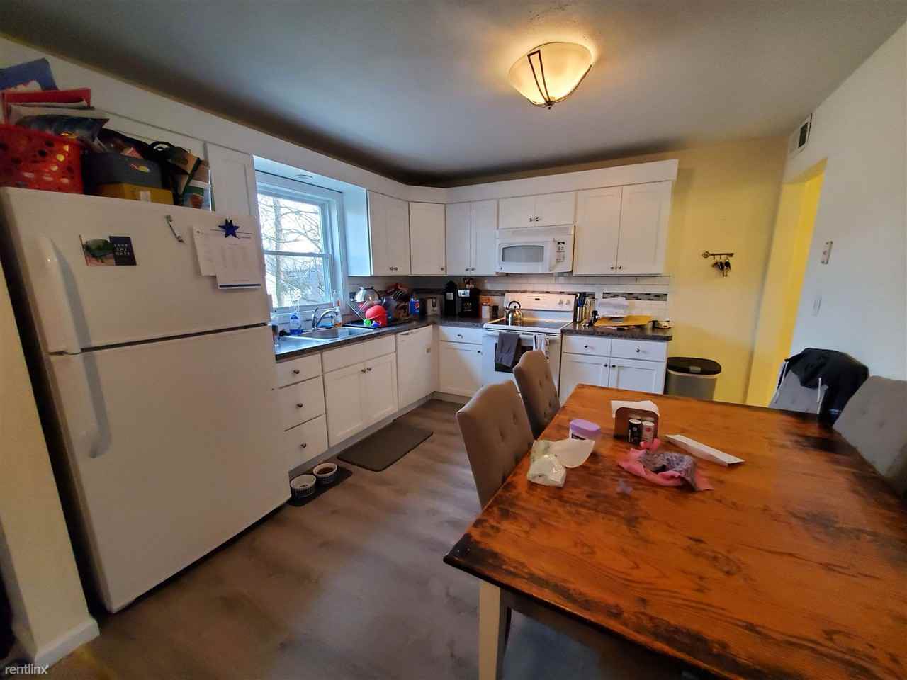 Pine Hill Ave. 3 Bedroom Apartments Pine Hill Ave, Stamford, CT