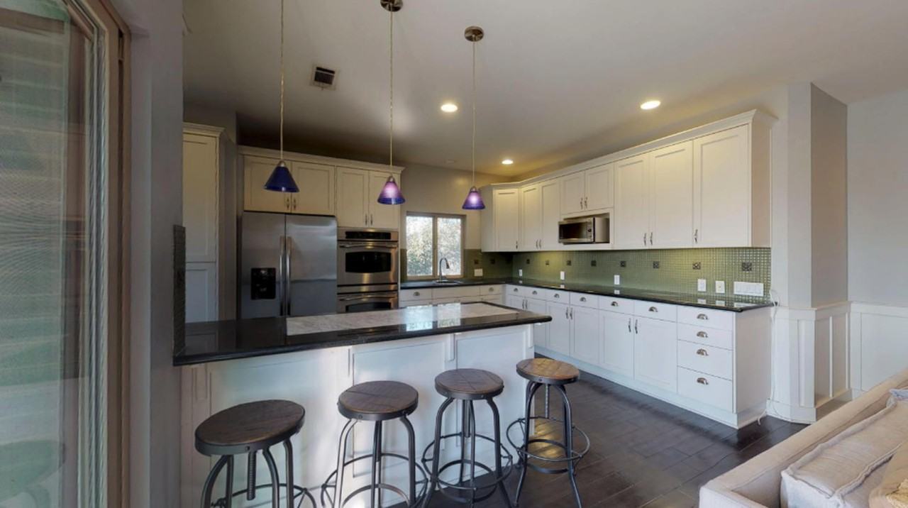 Elegant Golden Hill townhome with city views Apartments in San Diego