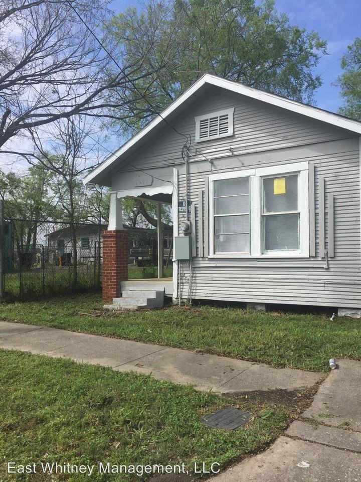 1607 Sam Wilson, Houston, TX 77020 2 Bedroom House for Rent for 600