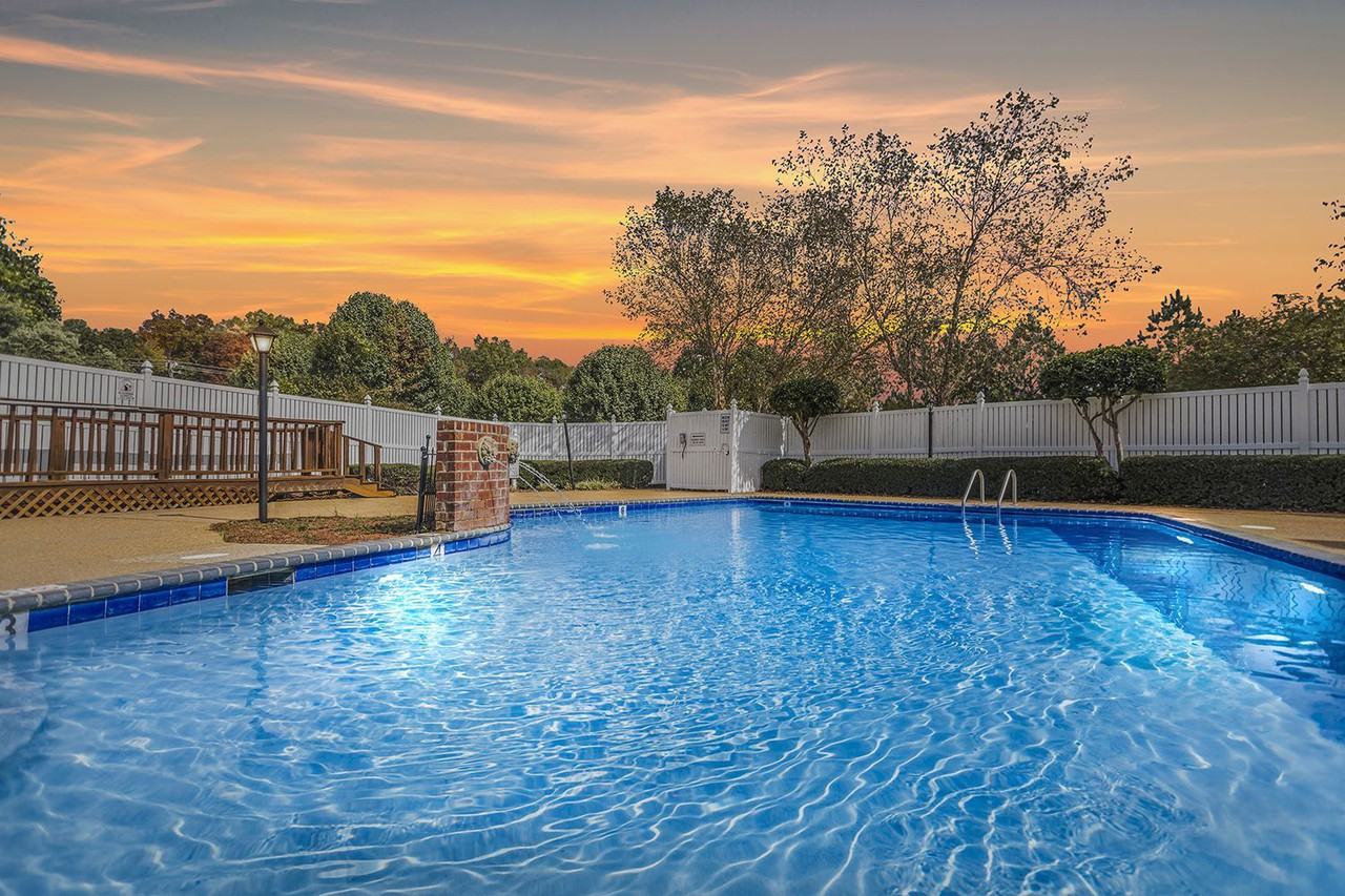 Arbors At Natchez Trace Apartments 715 Rice Rd, Ridgeland, MS 39157