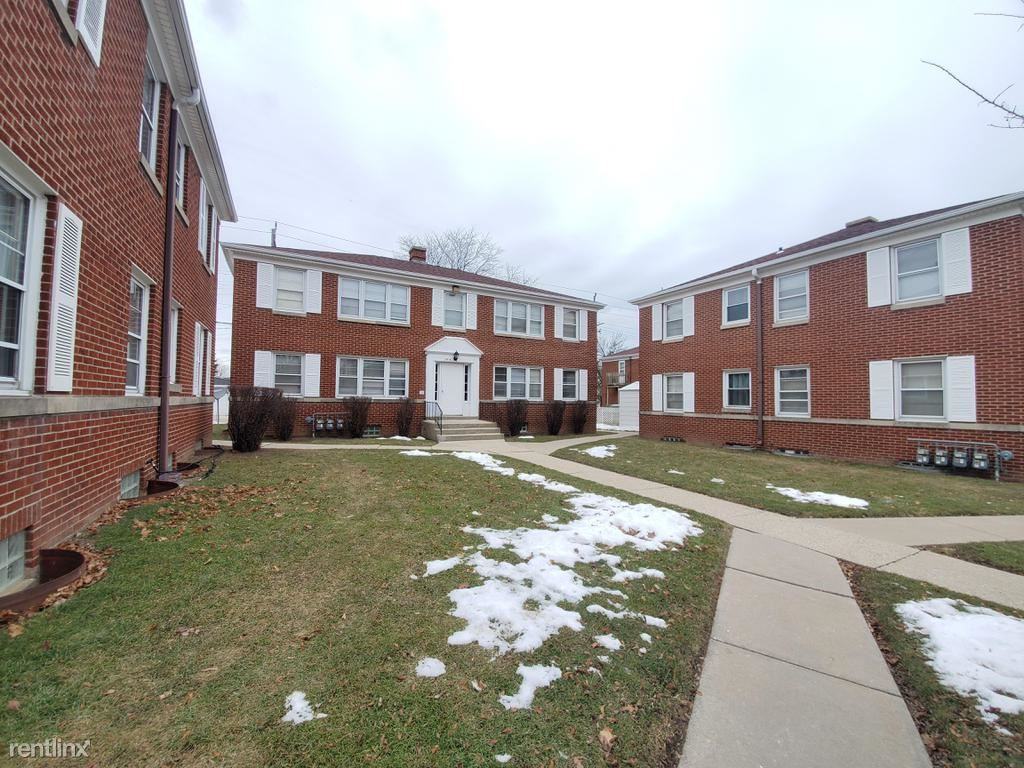 3822 W Oklahoma Ave 3, Milwaukee, WI 53215 2 Bedroom Apartment for