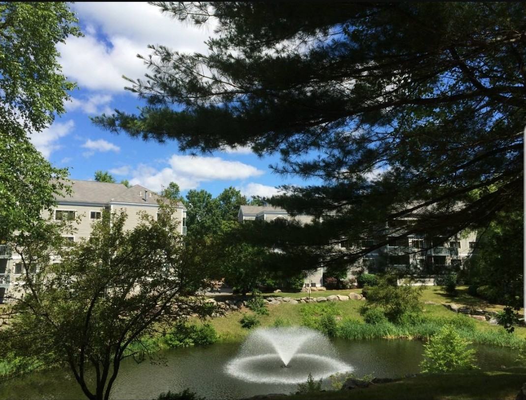 47 Ledgewood Hills Drive, Nashua, NH 03062 2 Bedroom Condo for 1,500