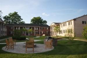 Woodbury Gardens Apartments and Townhomes 1245 Astor Ave, Ann Arbor