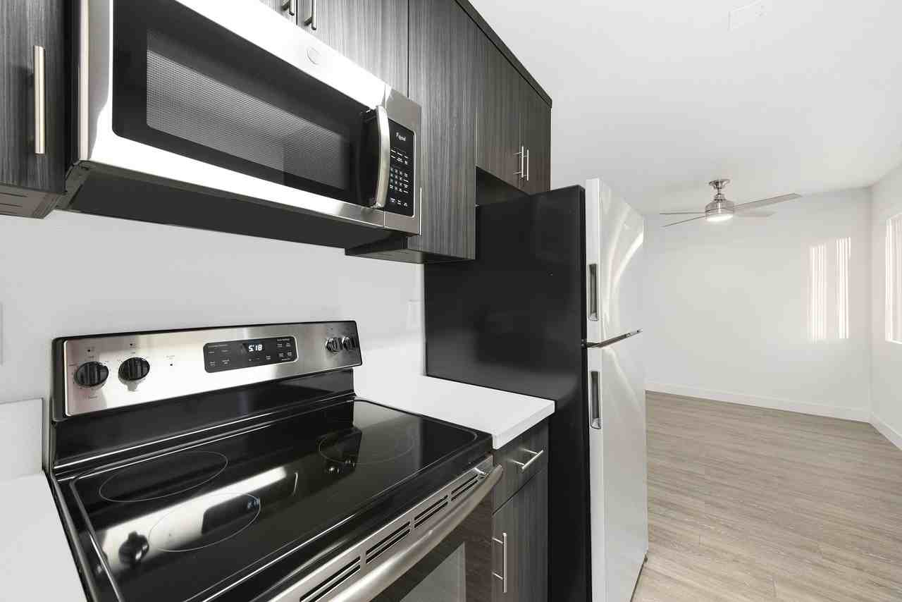 Apartments for Rent in Anaheim, CA 289 Condos & Other Rentals Zumper