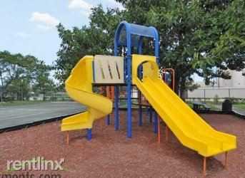 Landmark Towers Apartments 601 NW 42nd Ave, Plantation, FL 33317 Zumper