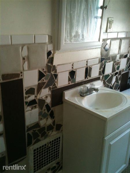 11300 block of Belleterre street Nr grandriver/livernois Apartments in