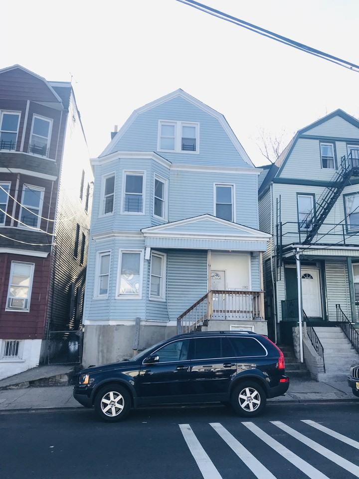 39 Winans Avenue 2, Newark, NJ 07108 3 Bedroom Apartment for Rent for
