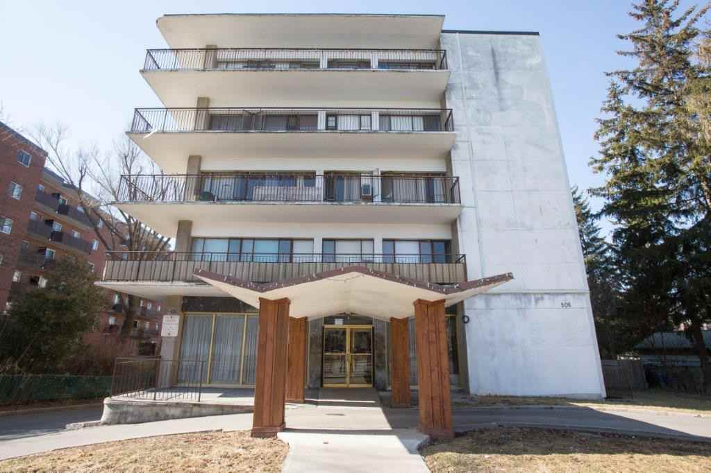 806 Kennedy Road Apartments for Rent 806 Apartment Bldg., Toronto, ON