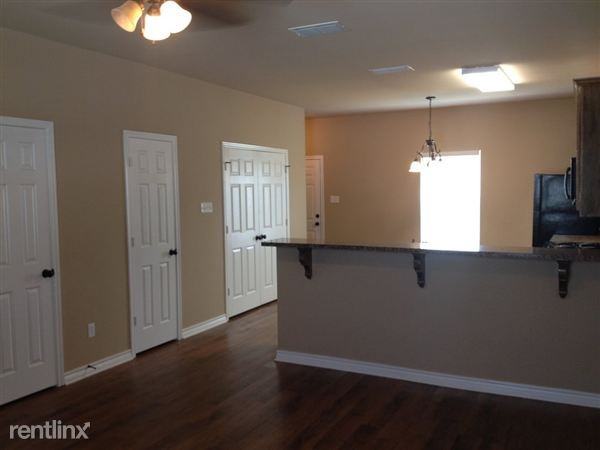 BRADFORD CREEK TOWNHOMES Apartments 1904 Daisy Way, Kilgore, TX 75662
