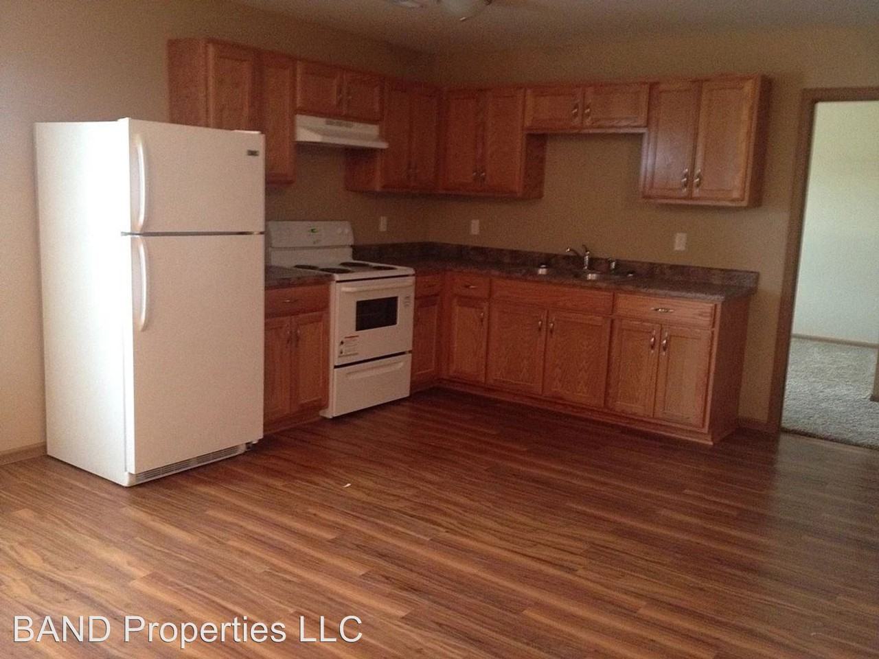 4044 Trenshaw Trail Apartments 40 44 Trenshaw Trail, Linn, MO 65051