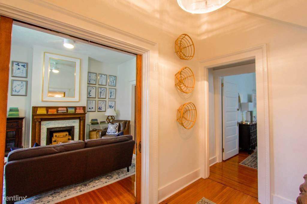 2021 Bonnycastle Ave Apartments in Cherokee Seneca, Louisville, KY