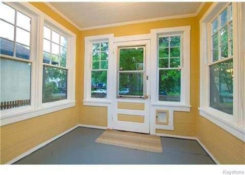 Hampton Street Apartments in King Edward, Winnipeg, MB R3J None Zumper