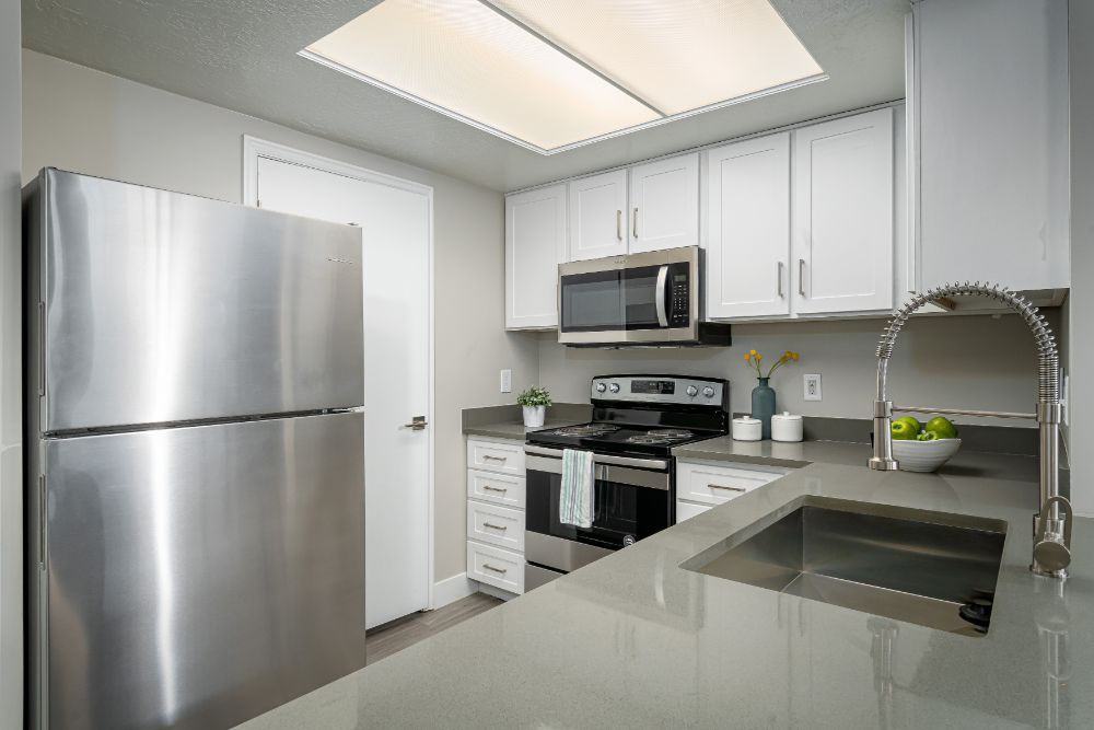 Edgewood Park Apartments 6820 S 1300 E, Cottonwood Heights, UT 84121