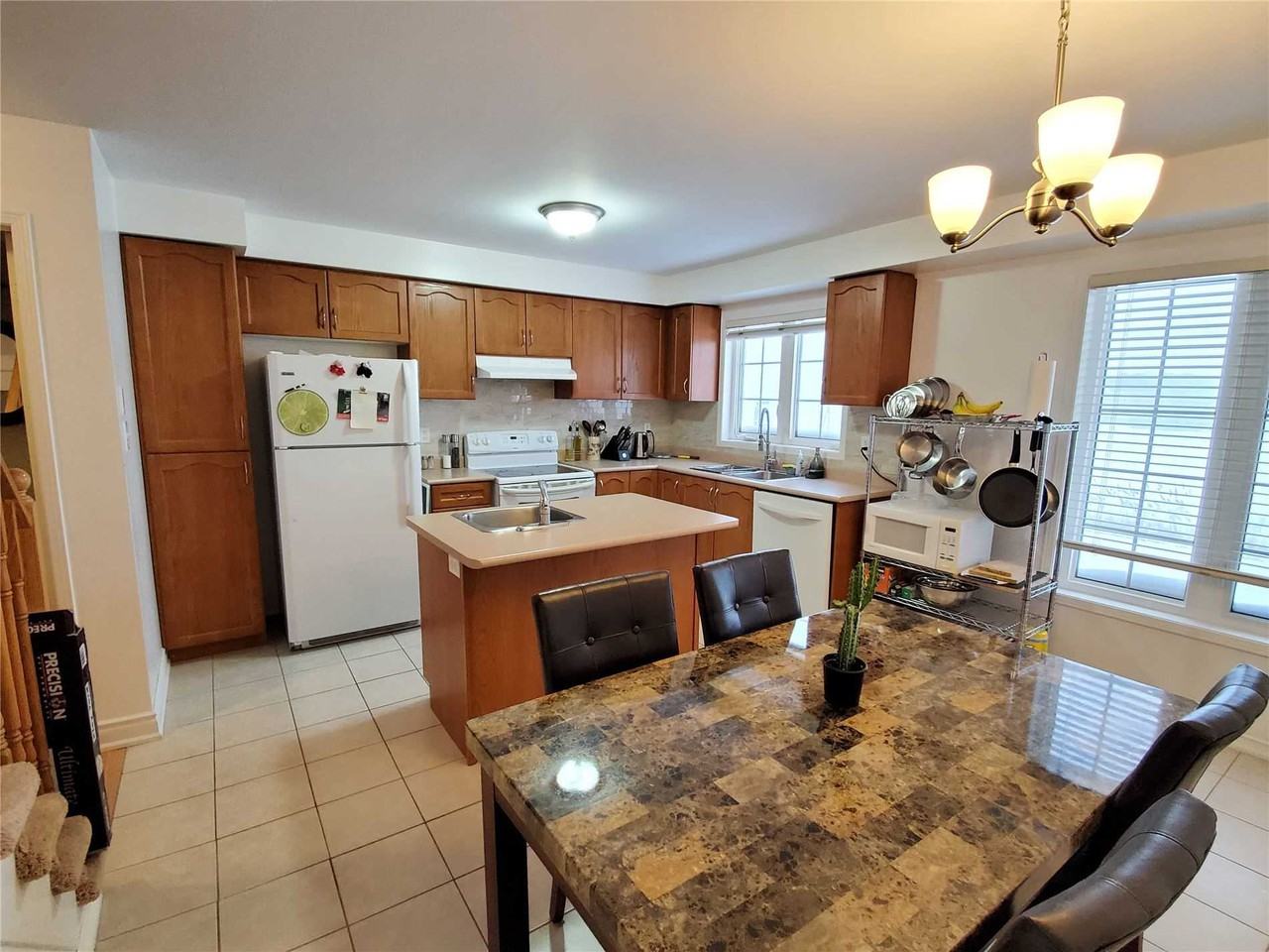 Rossland Rd E & Audley Road, Ajax, ON L1Z 2B2 3 Bedroom House for