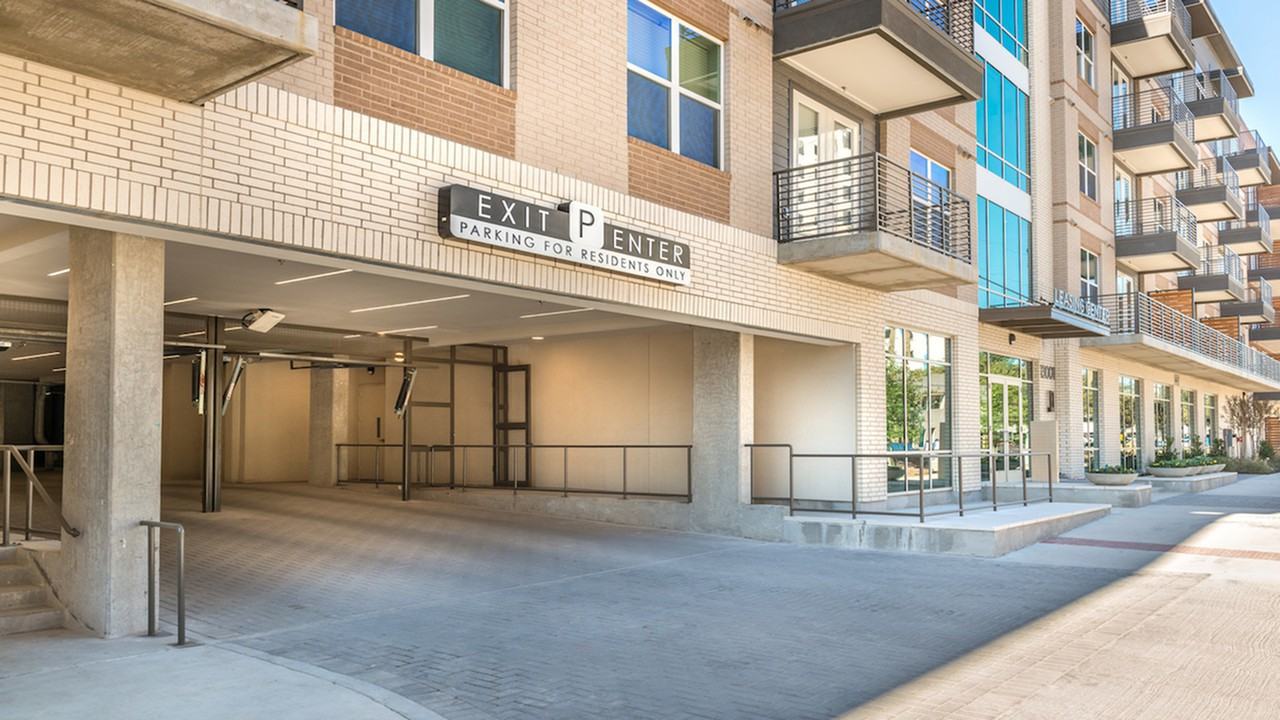Modera Dallas Midtown Apartments 13001 Cornell Dr, Dallas, TX 75240