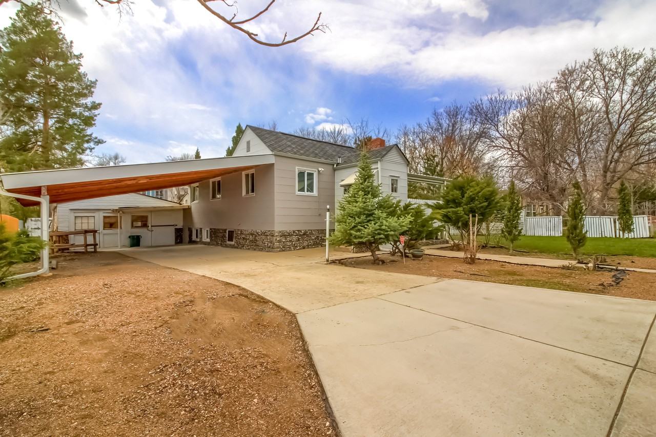 6948 West 13th Avenue, Lakewood, CO 80214 3 Bedroom House for Rent for