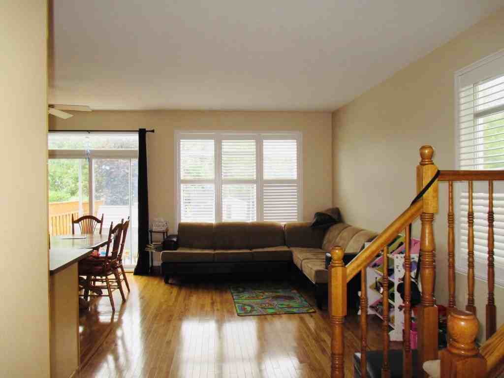 328 Parkin Circle Apartments in Blossom Park, Ottawa, ON K1T 4G6 Zumper