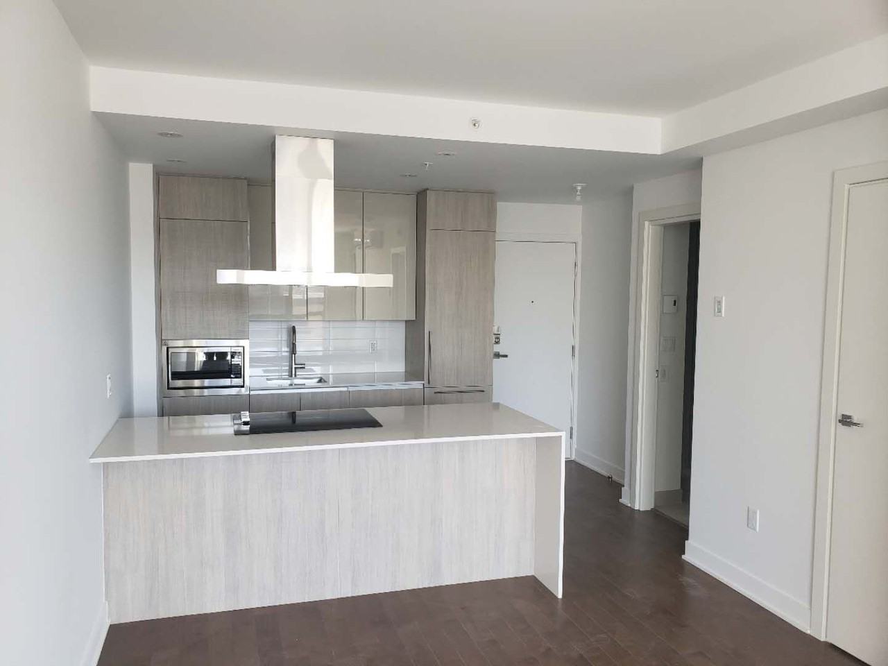 1239 Rue Drummond 704, Montréal, QC H3G 1V8 1 Bedroom Condo for 1,600