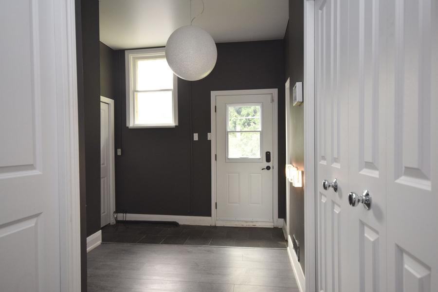 10 Cedar Road Apartments in Beacon Hill, Ottawa, ON K1J 6L4 Zumper