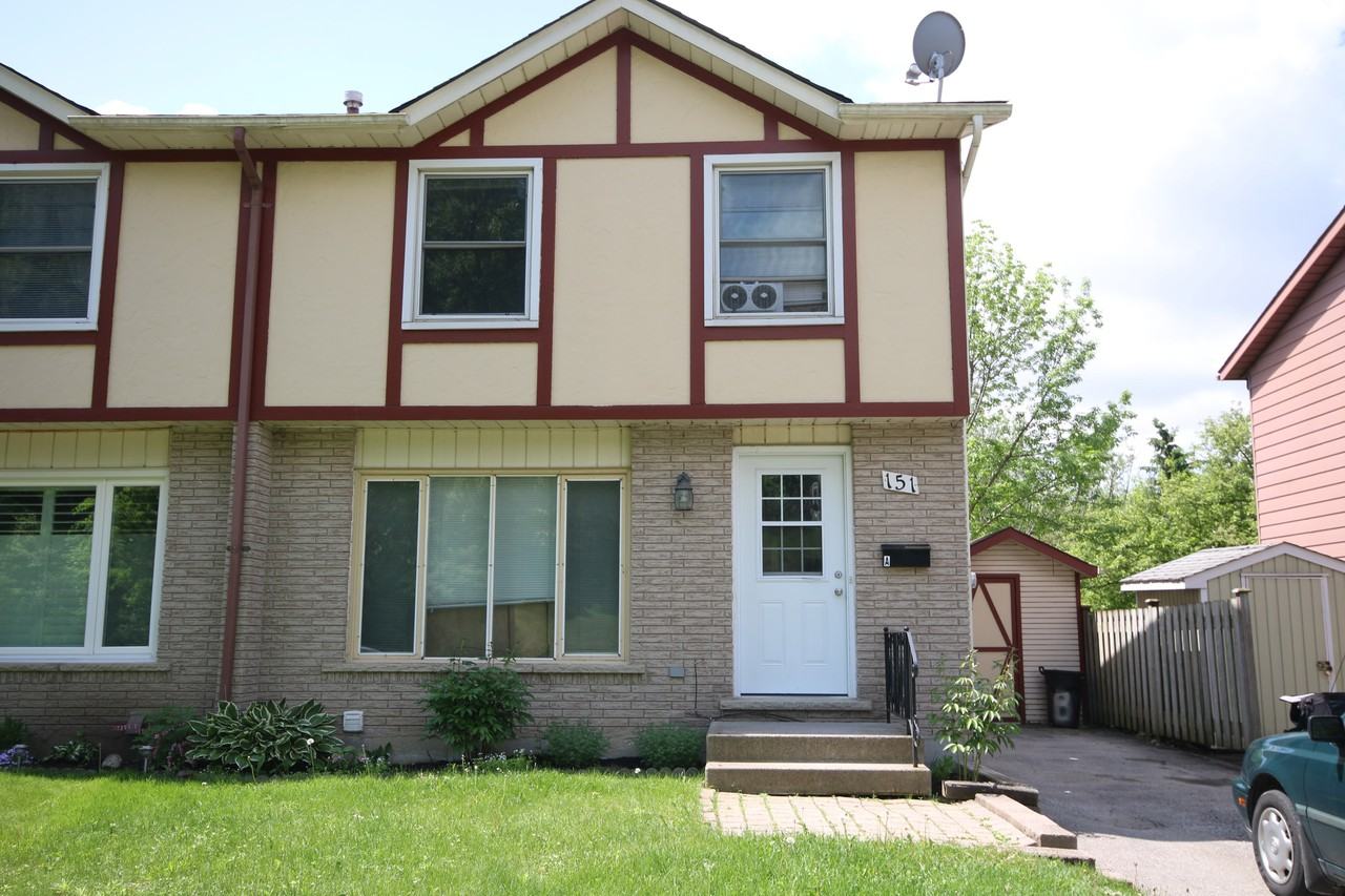 Bachelor Style Apartment available June 1st Apartments for Rent 151