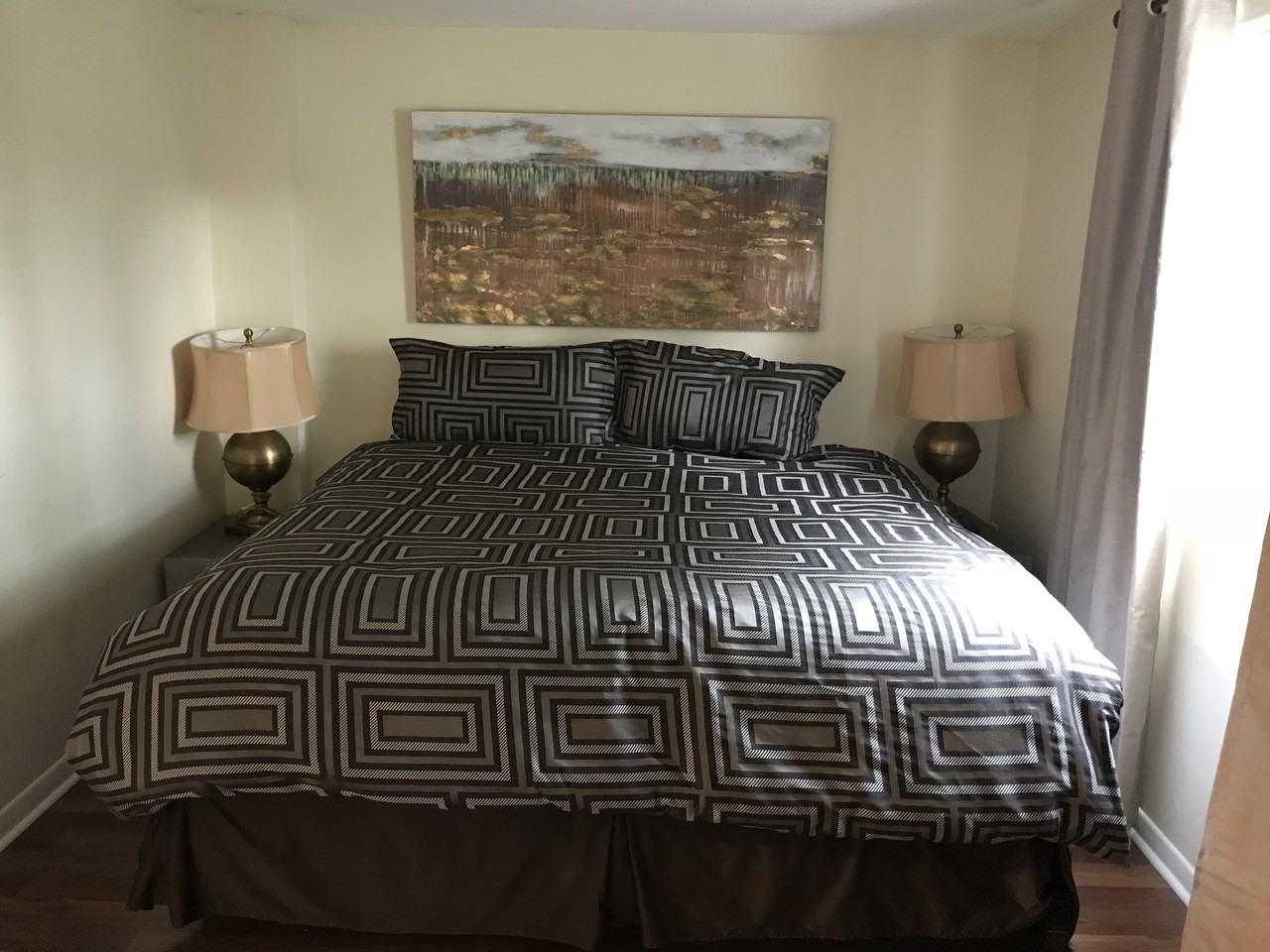 315 Indian Road South, Sarnia, ON N7T 3W9 3 Bedroom House for 2,375