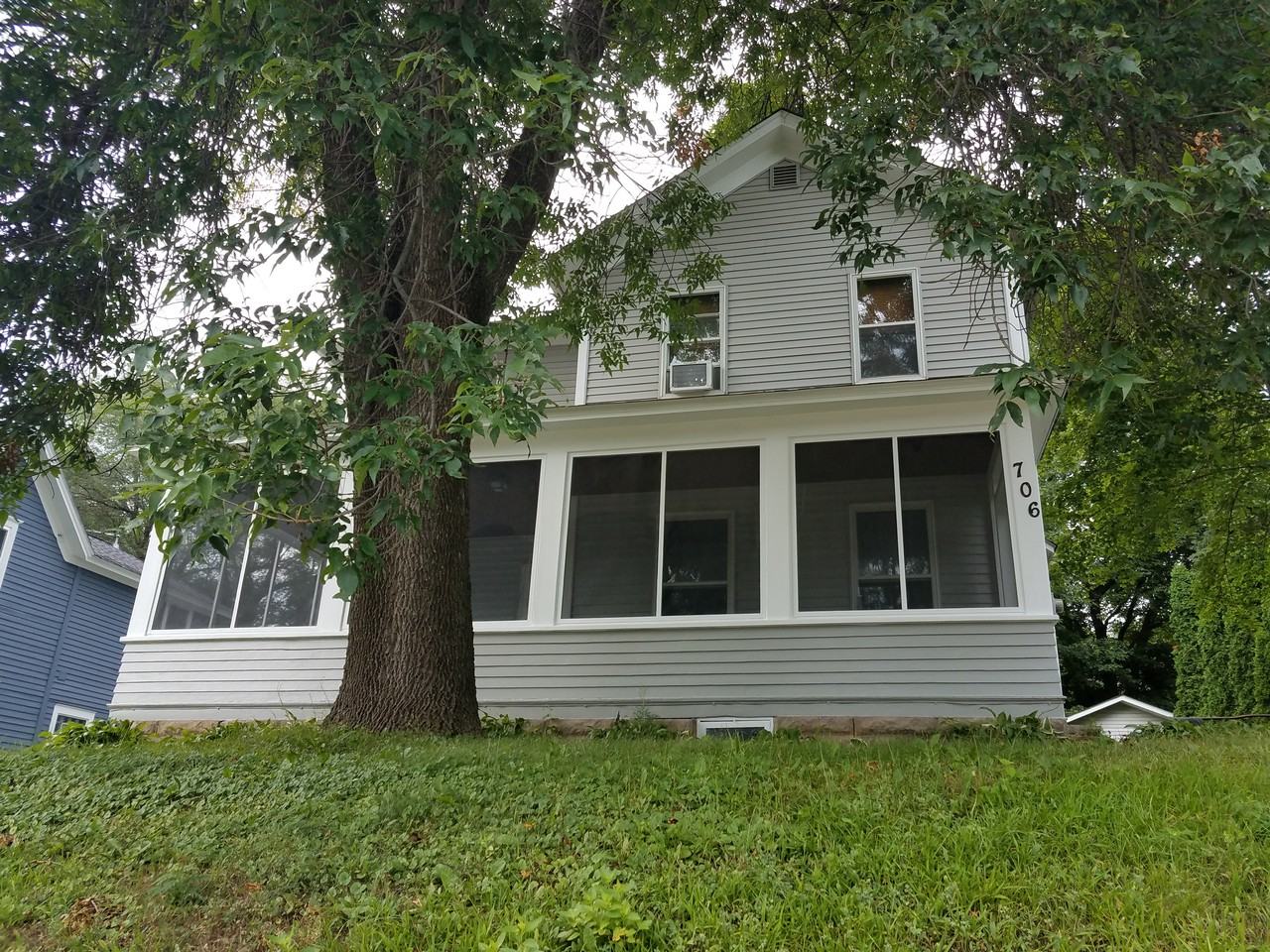 706 Laurel St W Apartments in Stillwater, MN 55082 Zumper