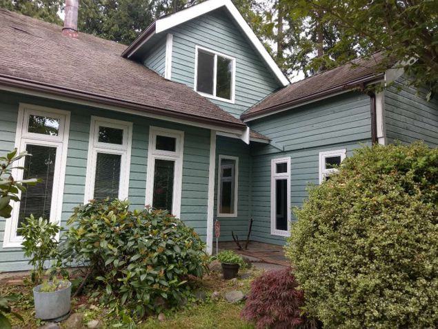 11930 Staples Crescent, Delta, BC V4E 2T7 3 Bedroom House for 2,400
